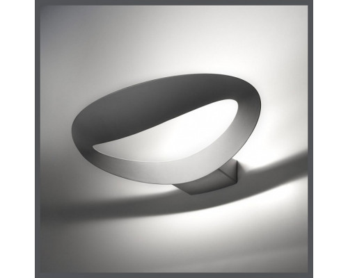 Накладной светильник Artemide 0916030A Накладной светильник Artemide 0916030A