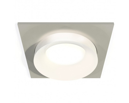 Встраиваемый светильник Ambrella Light XC XC7633041 Встраиваемый светильник Ambrella Light XC XC7633041