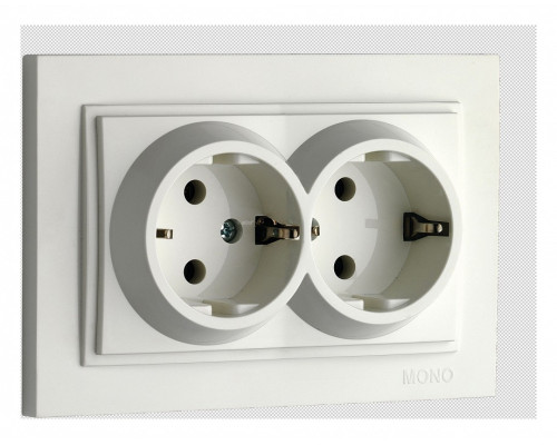 Розетка двойная с заземлением Mono Electric Despina 102-190004-120 Розетка двойная с заземлением Mono Electric Despina 102-190004-120