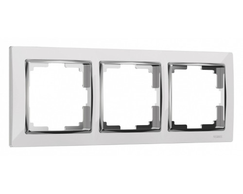 Рамка на 3 поста Werkel Snabb (белый/хром) W0031901 Рамка на 3 поста Werkel Snabb (белый/хром) W0031901