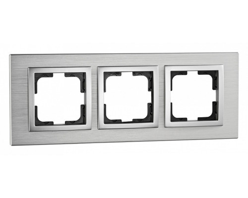 Рамка на 3 поста Mono Electric Style Aluminium 107-800000-162 Рамка на 3 поста Mono Electric Style Aluminium 107-800000-162