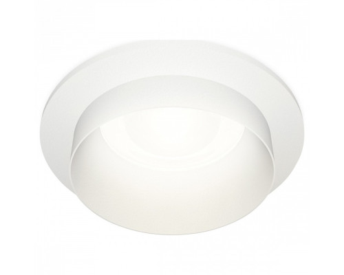 Встраиваемый светильник Ambrella Light XC XC6512020 Встраиваемый светильник Ambrella Light XC XC6512020