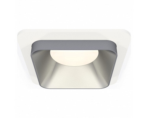 Встраиваемый светильник Ambrella Light XC XC7901003 Встраиваемый светильник Ambrella Light XC XC7901003