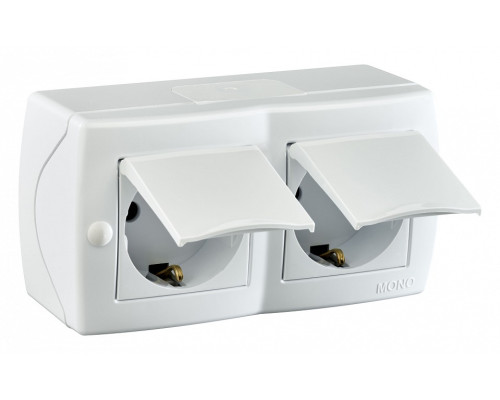 Блок с розетками влагозащищенными с заземлением и крышкой Mono Electric Octans IP20 104-010101-184 Блок с розетками влагозащищенными с заземлением и крышкой Mono Electric Octans IP20 104-010101-184