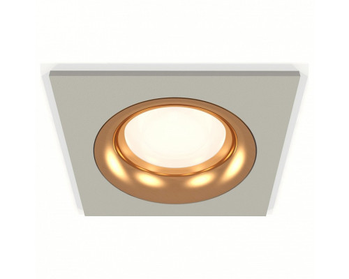 Встраиваемый светильник Ambrella Light XC XC7633005 Встраиваемый светильник Ambrella Light XC XC7633005