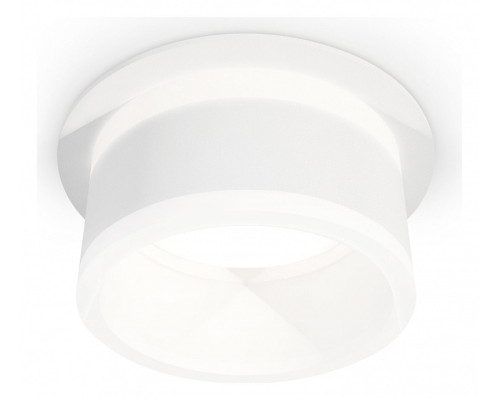 Встраиваемый светильник Ambrella Light XC XC8050019 Встраиваемый светильник Ambrella Light XC XC8050019