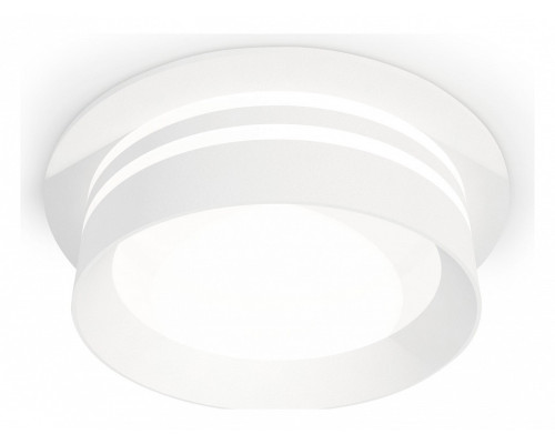 Встраиваемый светильник Ambrella Light XC XC8050021 Встраиваемый светильник Ambrella Light XC XC8050021
