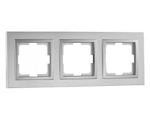 Рамка на 3 поста Mono Electric Despina 102-210000-162 Рамка на 3 поста Mono Electric Despina 102-210000-162