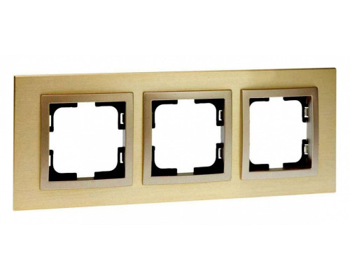 Рамка на 3 поста Mono Electric Style Aluminium 107-830000-162 Рамка на 3 поста Mono Electric Style Aluminium 107-830000-162